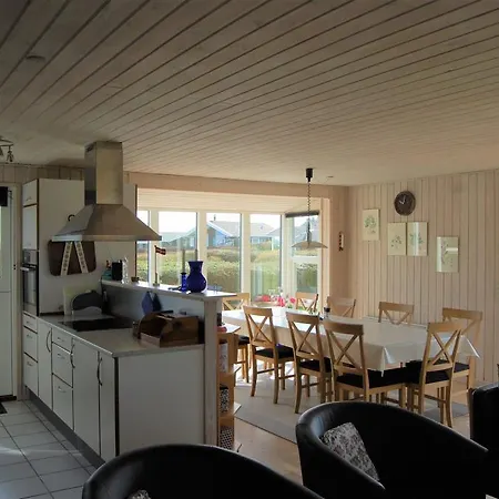 Feriehus Two Family Holiday Nordstrand 098554 *